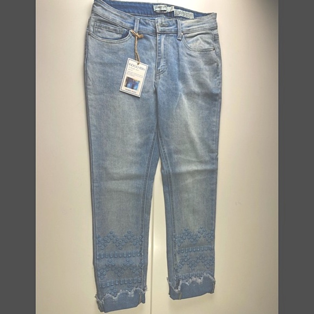 Indigo rein detailed raw hem ankle jeans